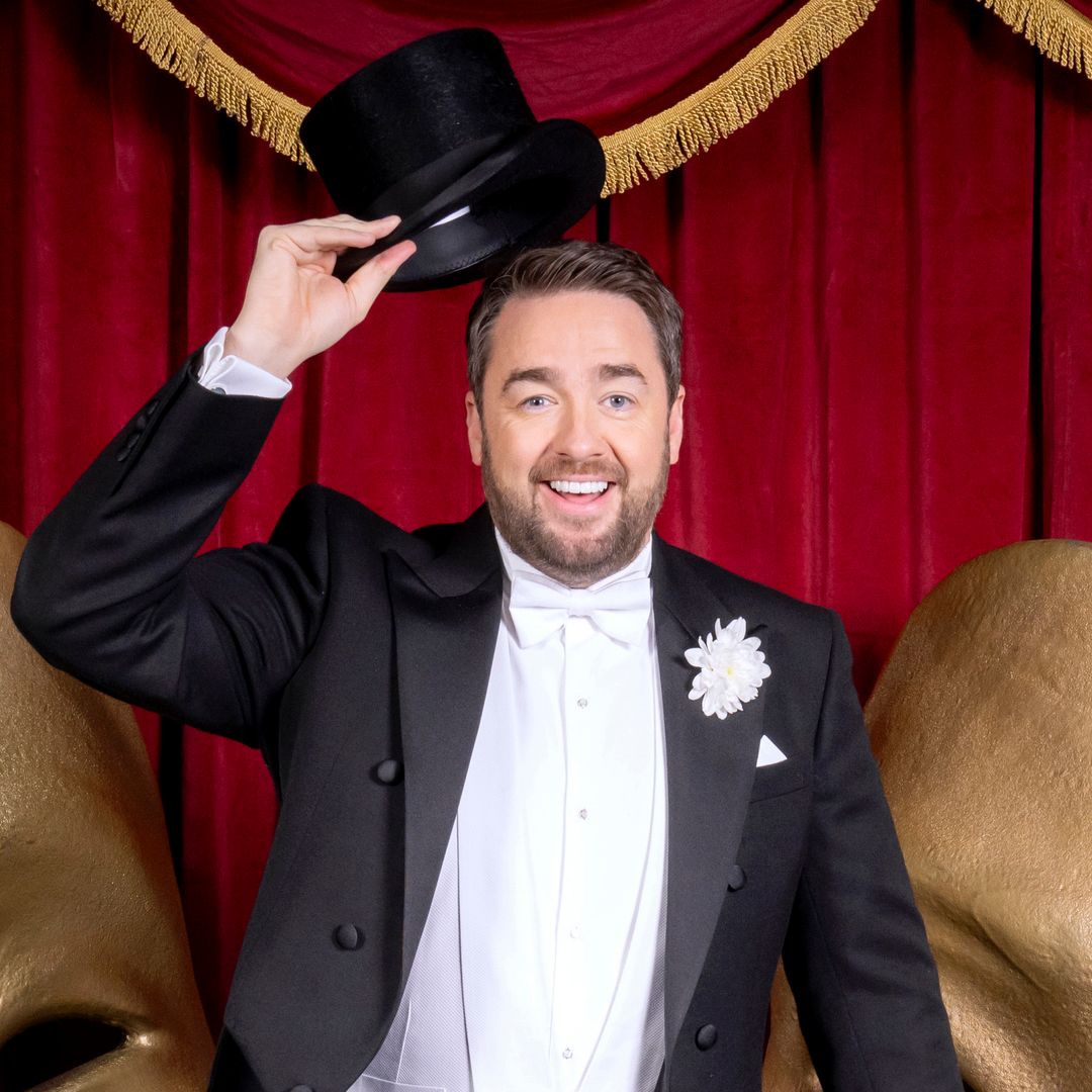 Inside Jason Manford's home life – from six children to famous brothers