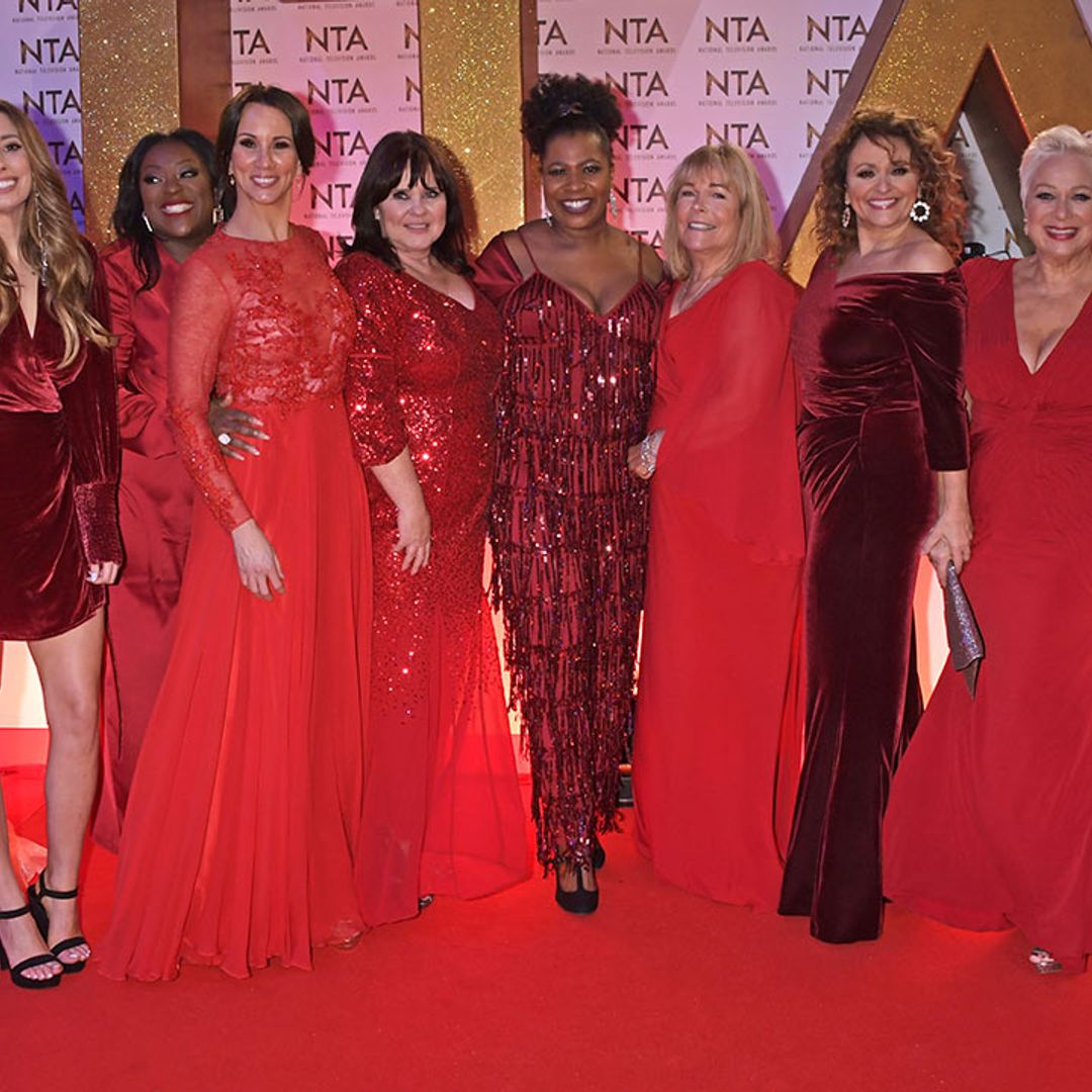 Loose Women stars left in shock after Denise Welch shares unbelievable photo