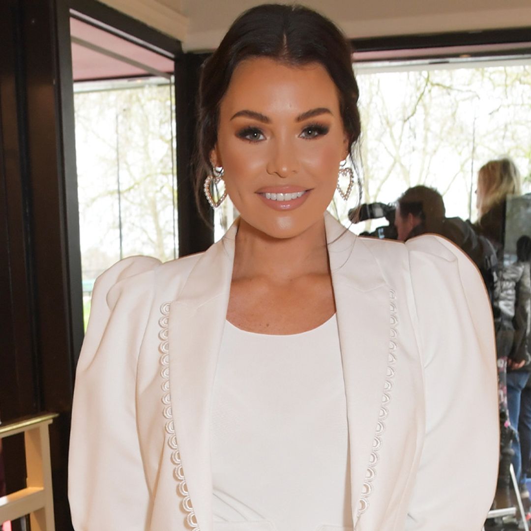 Jess Wright marks engagement in sweetest way