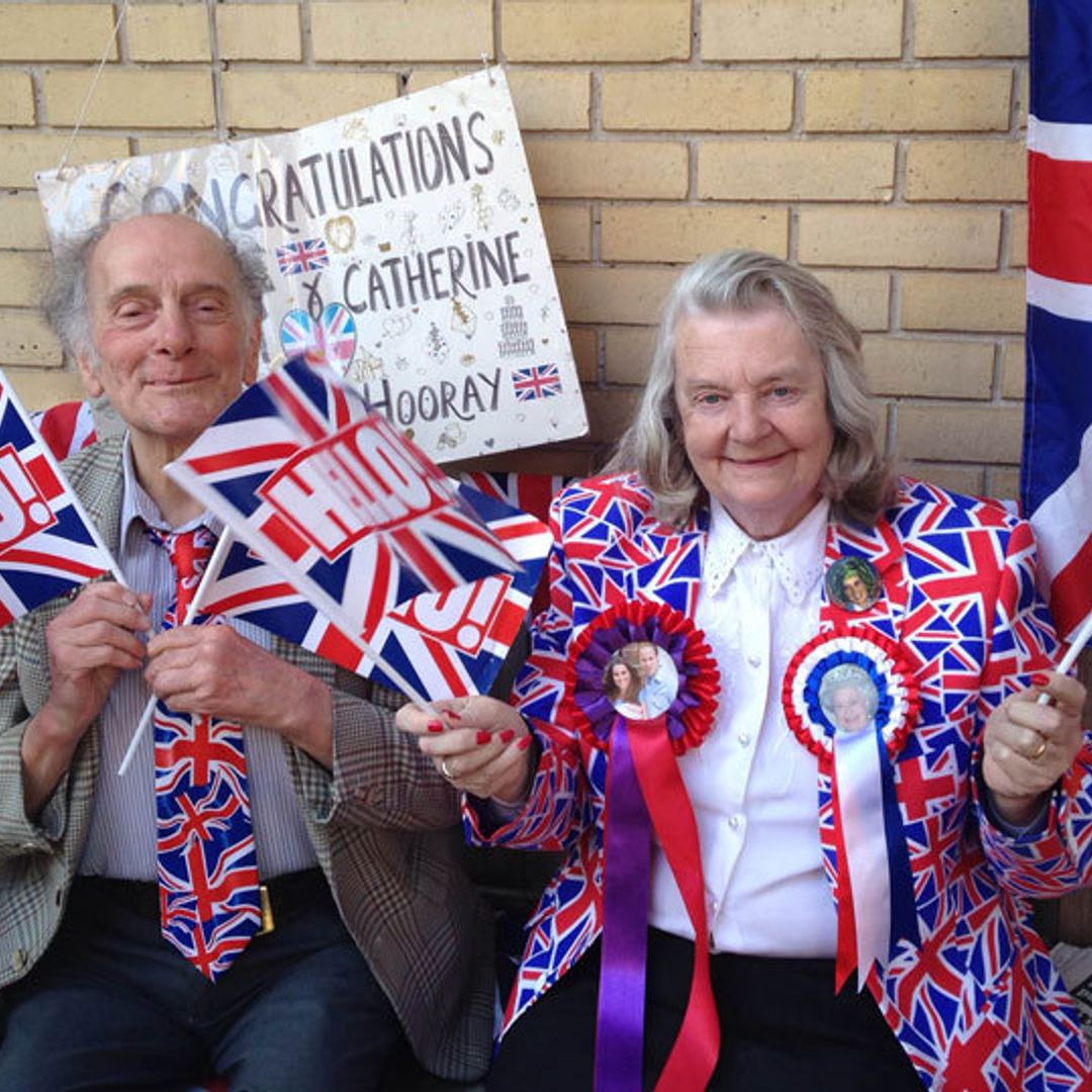 Royal enthusiasts begin to gather outside Lindo Wing: 'It's like a party!'