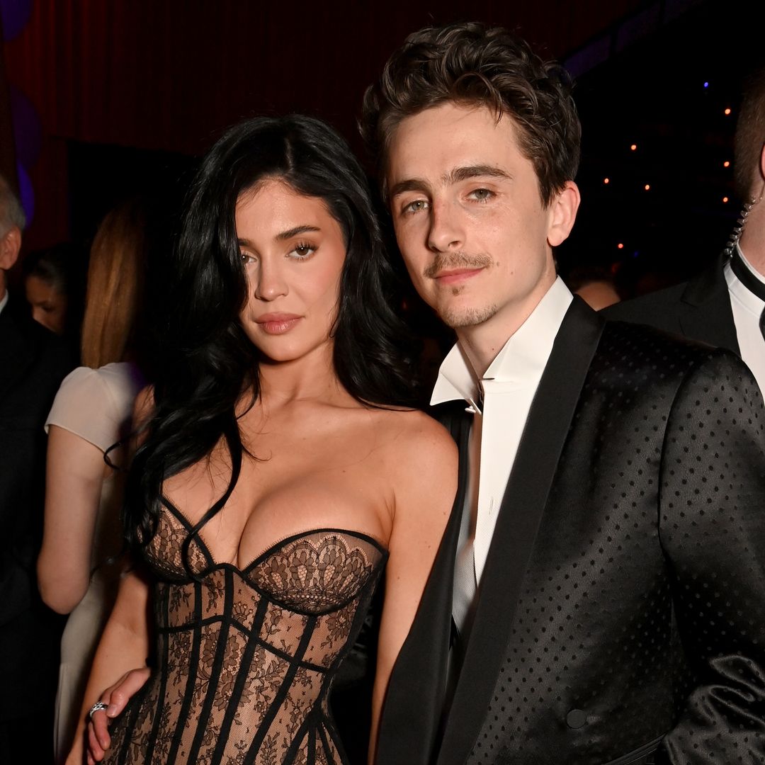 Kylie Jenner and TimothÃ©e Chalamet attend the 2025 Vanity Fair Oscar Party Hosted By Radhika Jones at Wallis Annenberg Center for the Performing Arts on March 02, 2025 in Beverly Hills, California.