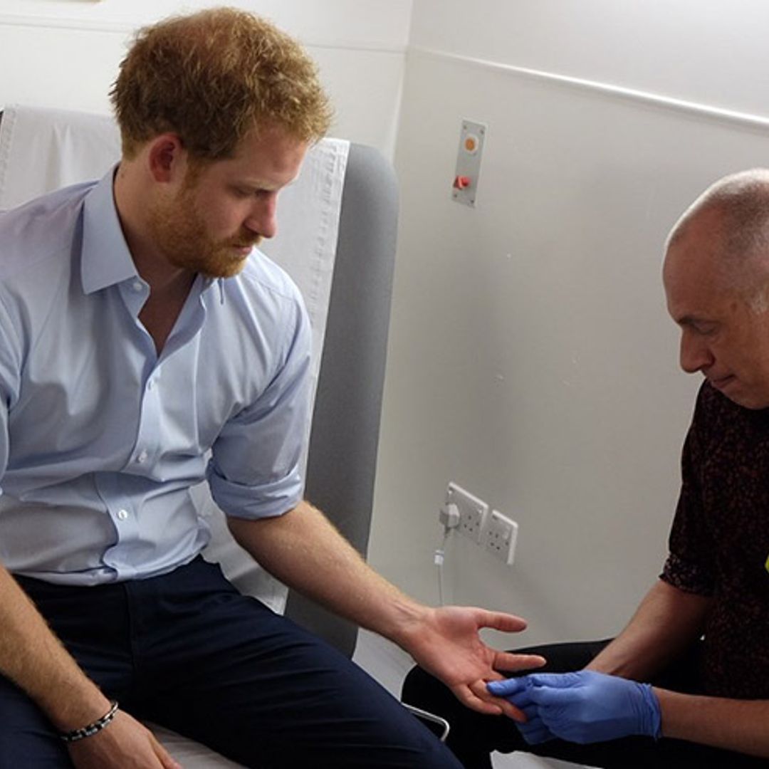 Prince Harry takes HIV test live – WATCH
