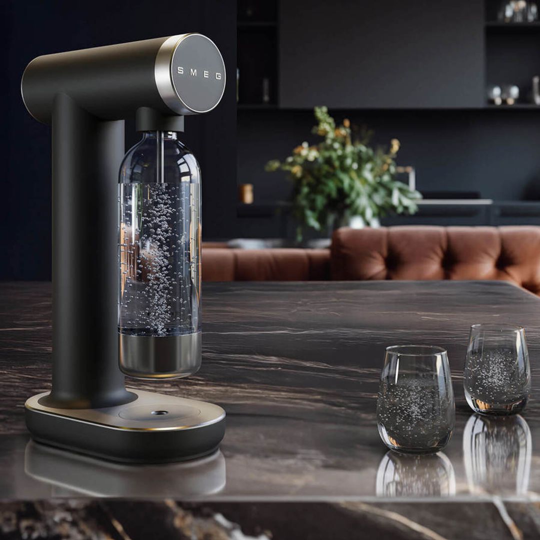 Smeg soda maker in matte black