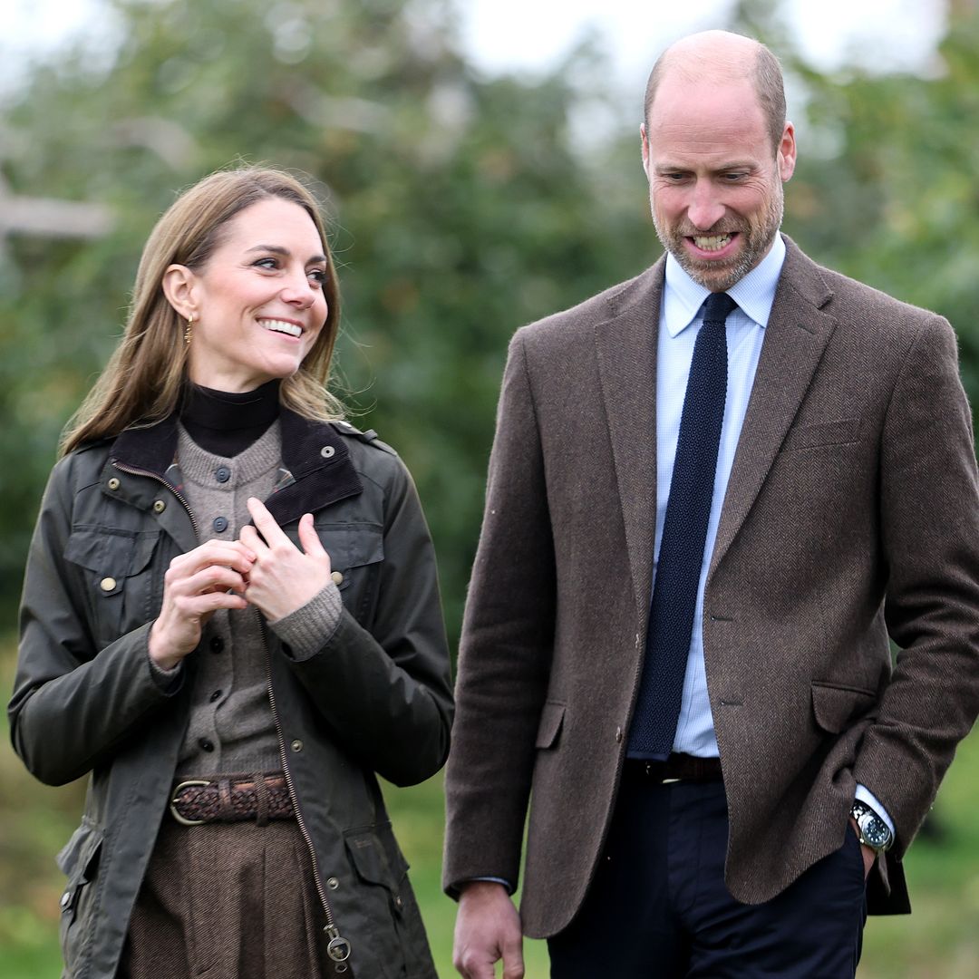 Prince William and Princess Kate interrupt family break with 'beautiful' unseen photos