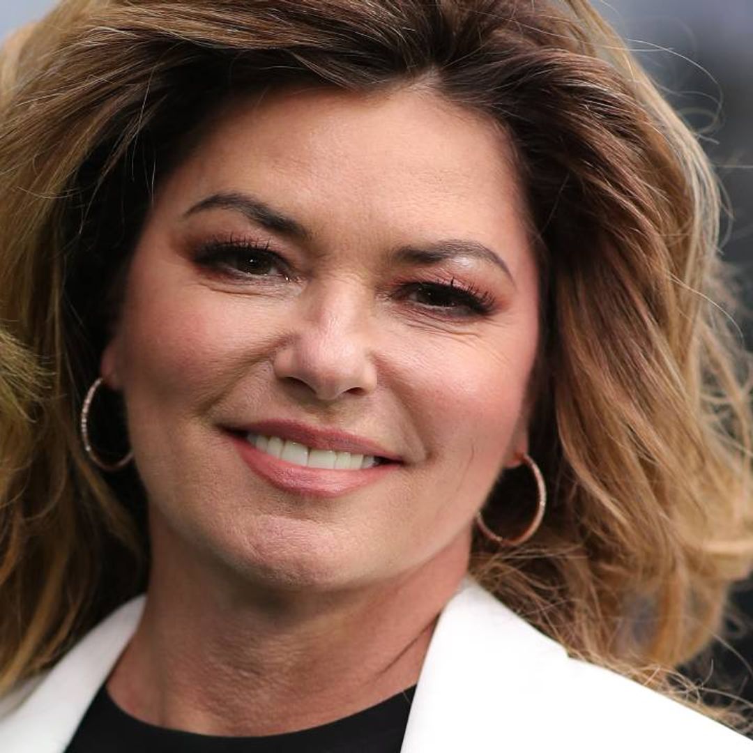 Shania Twain unveils bold hair transformation in celebratory photo with her hero