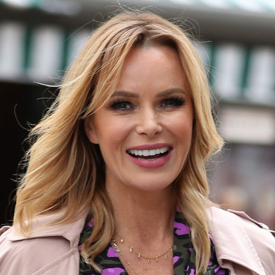 Amanda Holden wows in the coolest autumn outfit – grey leggings and a cosy Zara jumper!