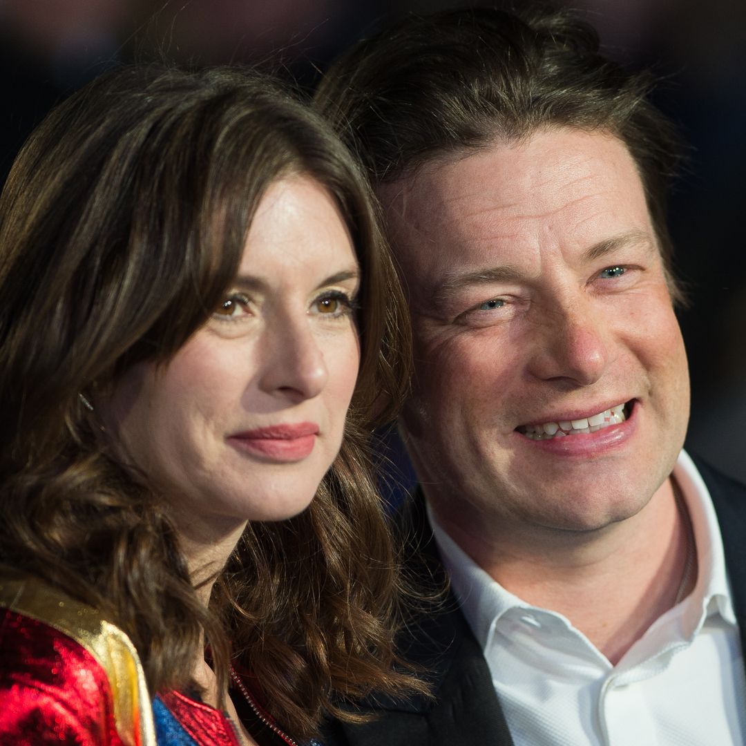 Jamie Oliver and wife Jools are ageless in new smitten photo - and fans are obsessed