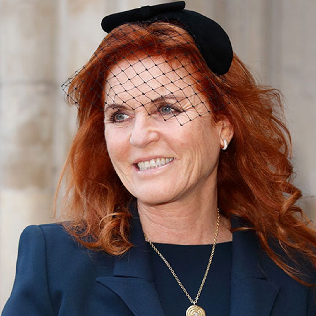 Sarah, Duchess of York nails airport chic as she lands in Abu Dhabi