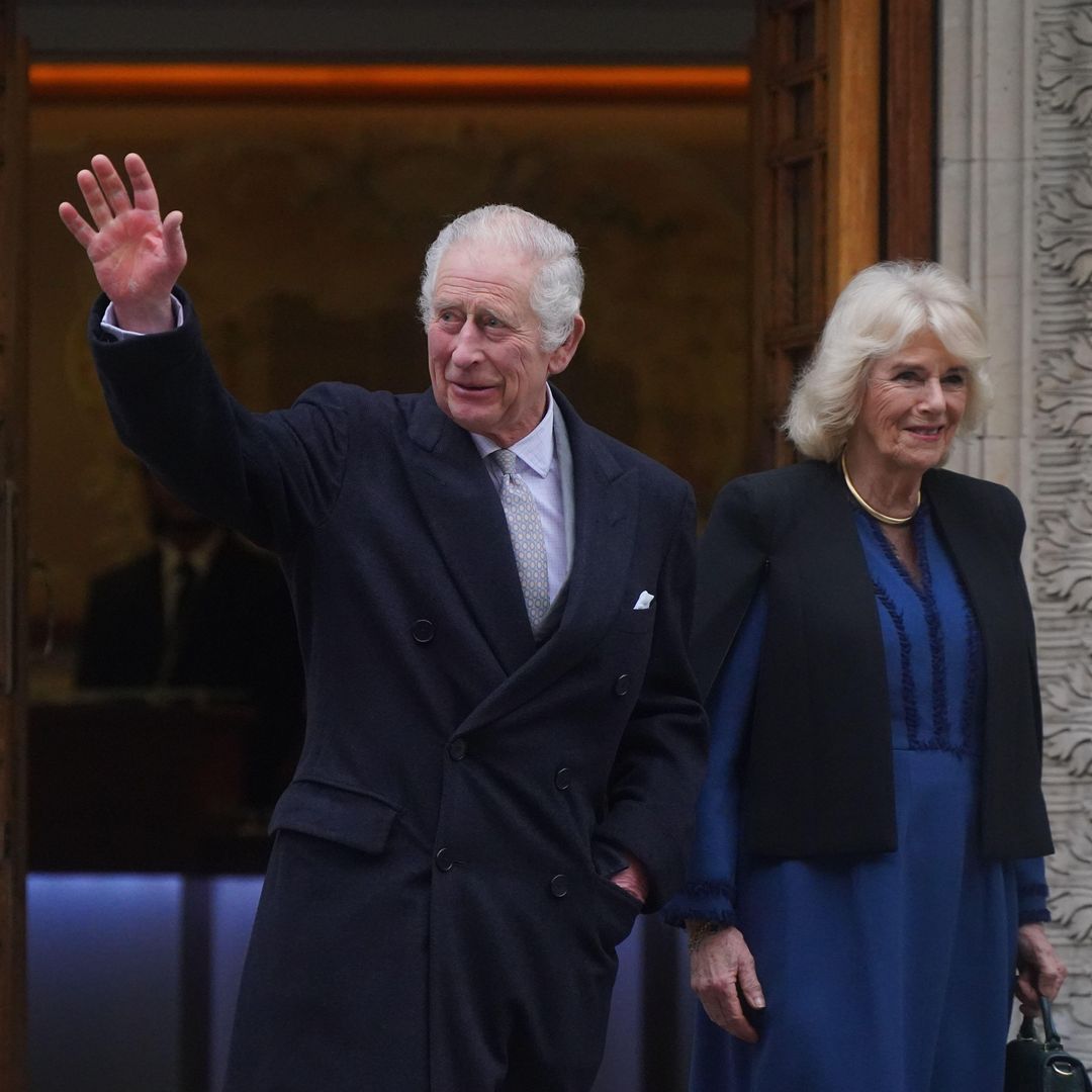 Prince Charles' wife Camilla poses in jeans for 70th birthday photo ...