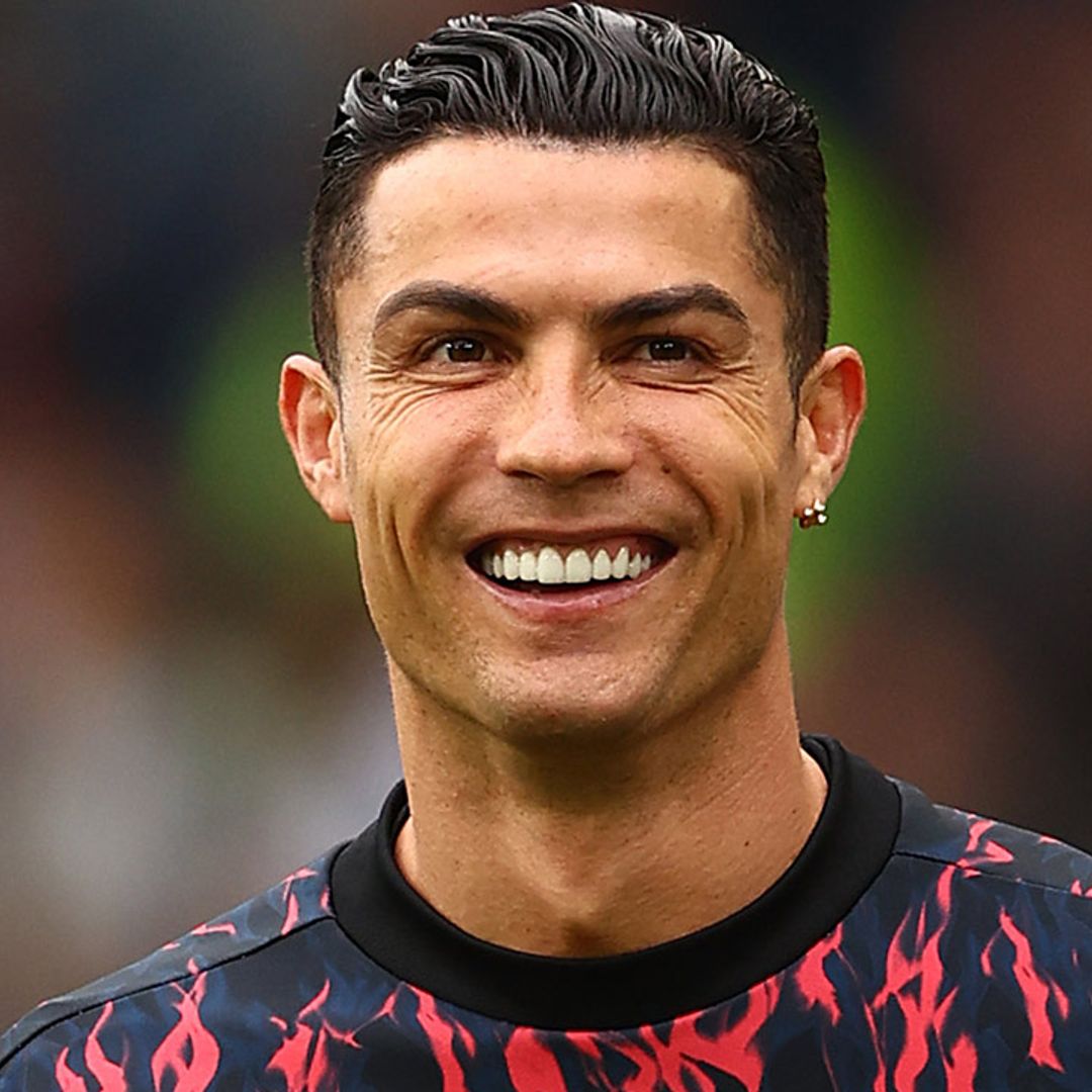 Cristiano Ronaldo shows off toned torso in new selfie