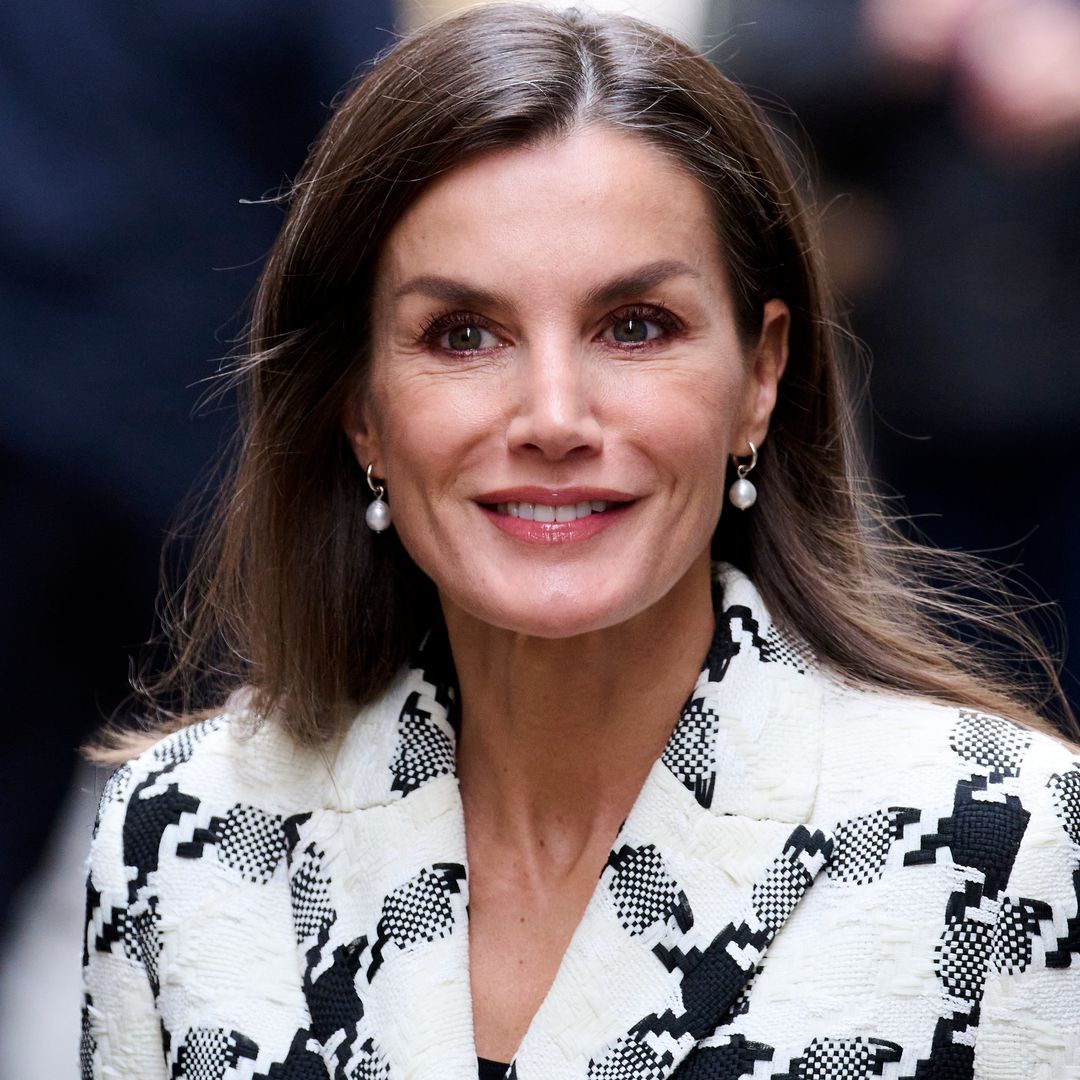 Queen Letizia could be a Hollywood star in fitted velvet suit and stylish hair switch-up