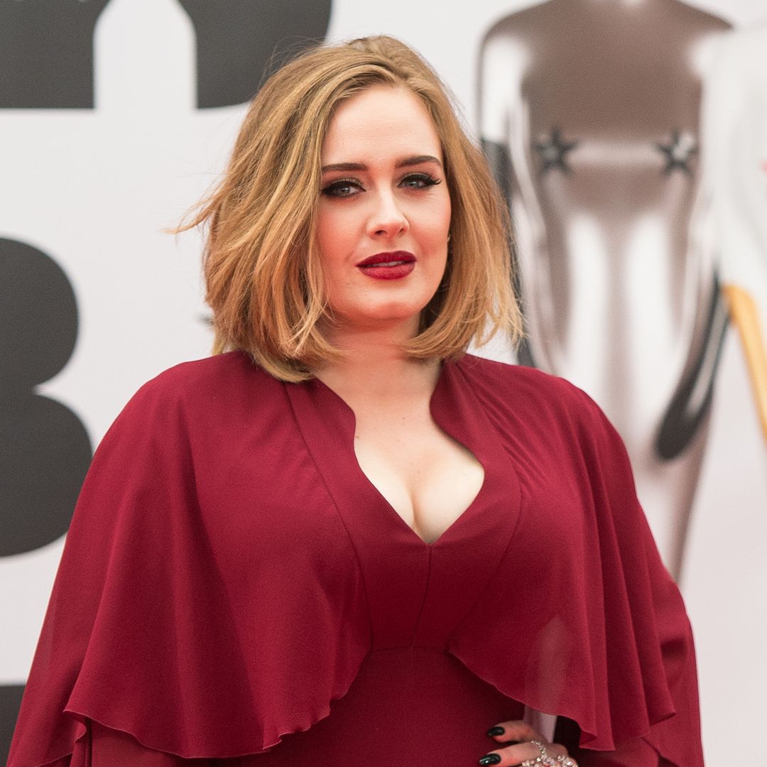 Adele's bouncy layered cut is perfect for winter 