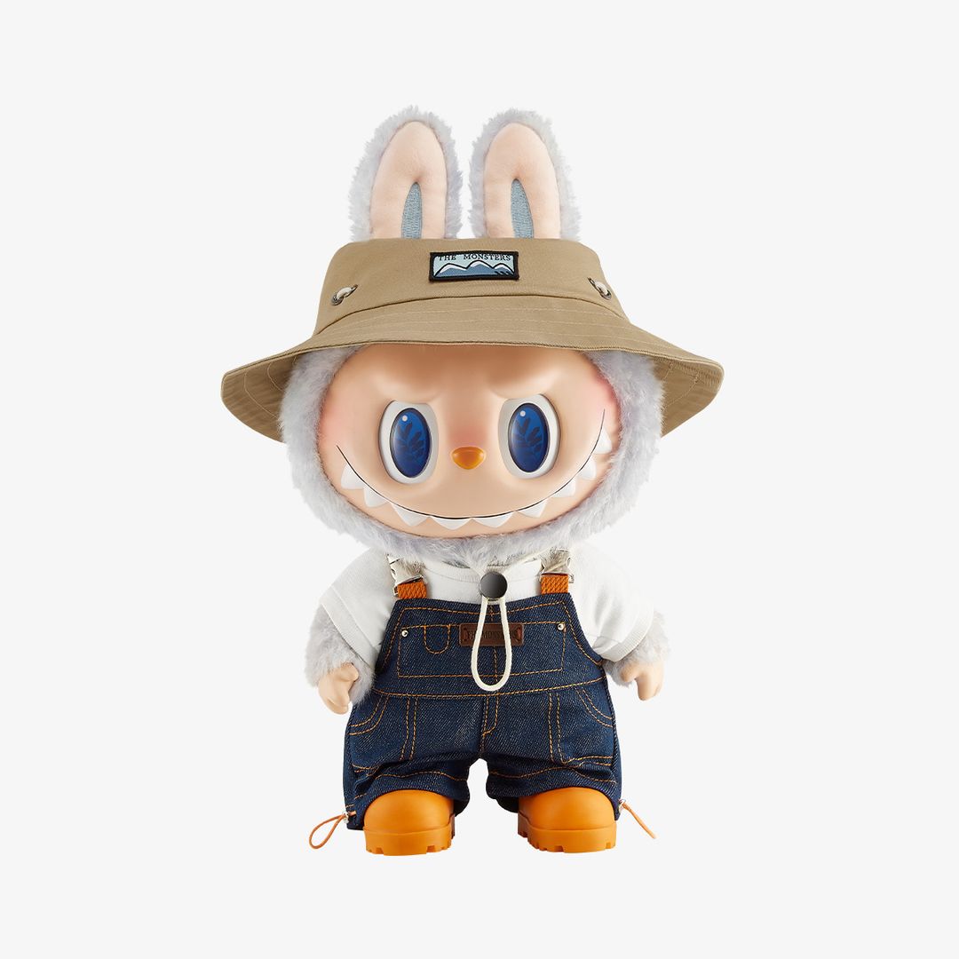 Lovebug avec un chapeau et une salopette