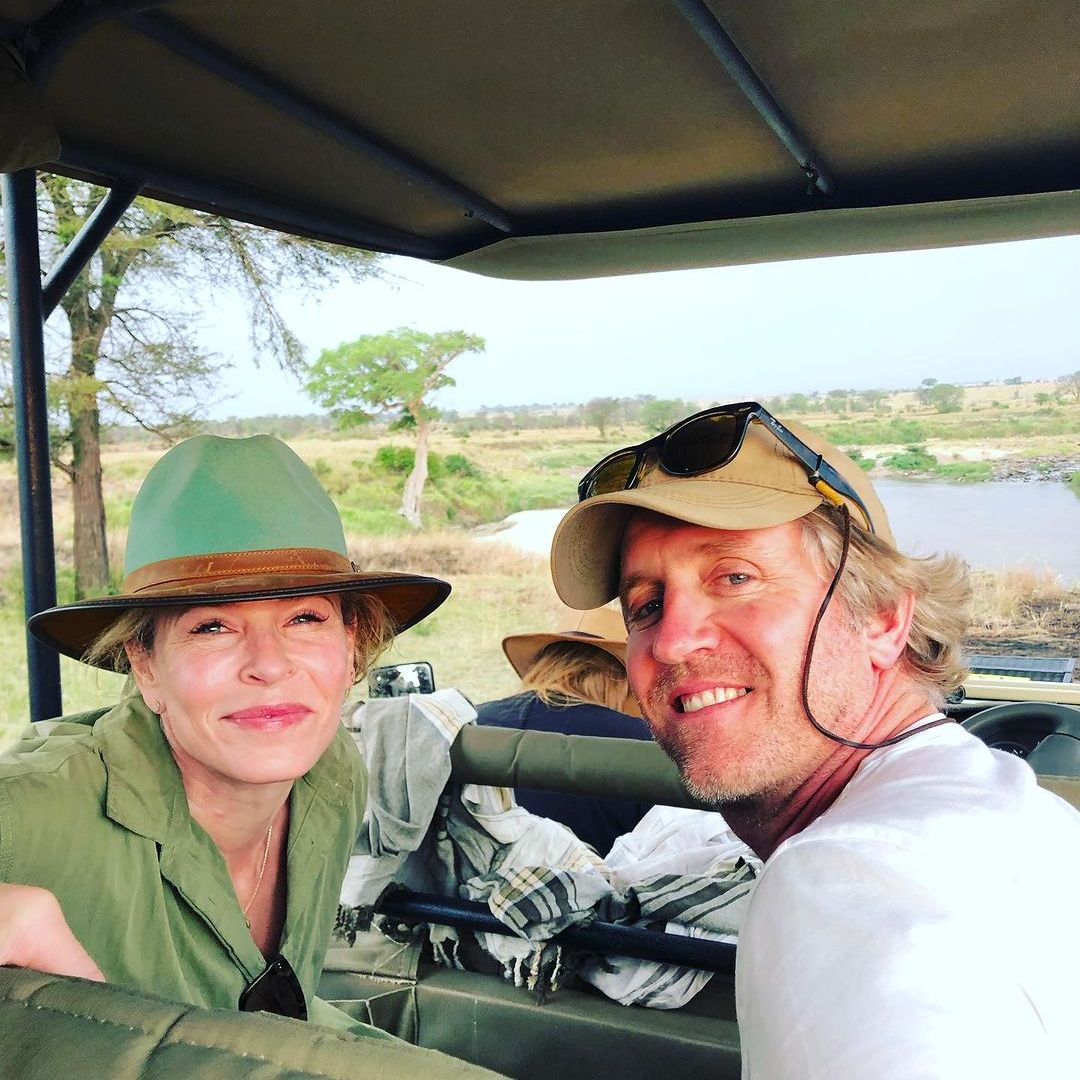 Chelsea Handler looks phenomenal in head-turning vacation photos after defending her child-free lifestyle
