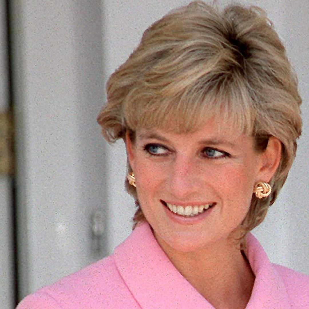 Princess Diana had a genius fashion hack for her clutch bags