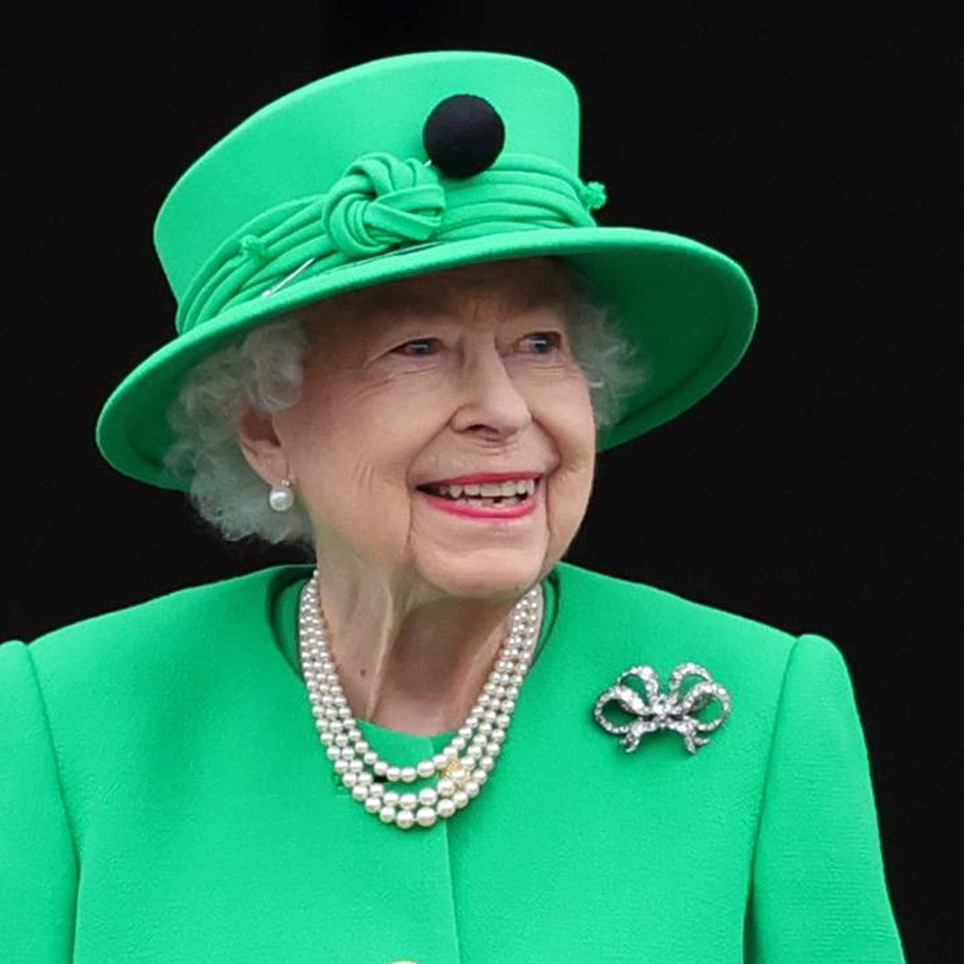The Queen's poignant accessory for Platinum Jubilee Pageant has an incredible family history