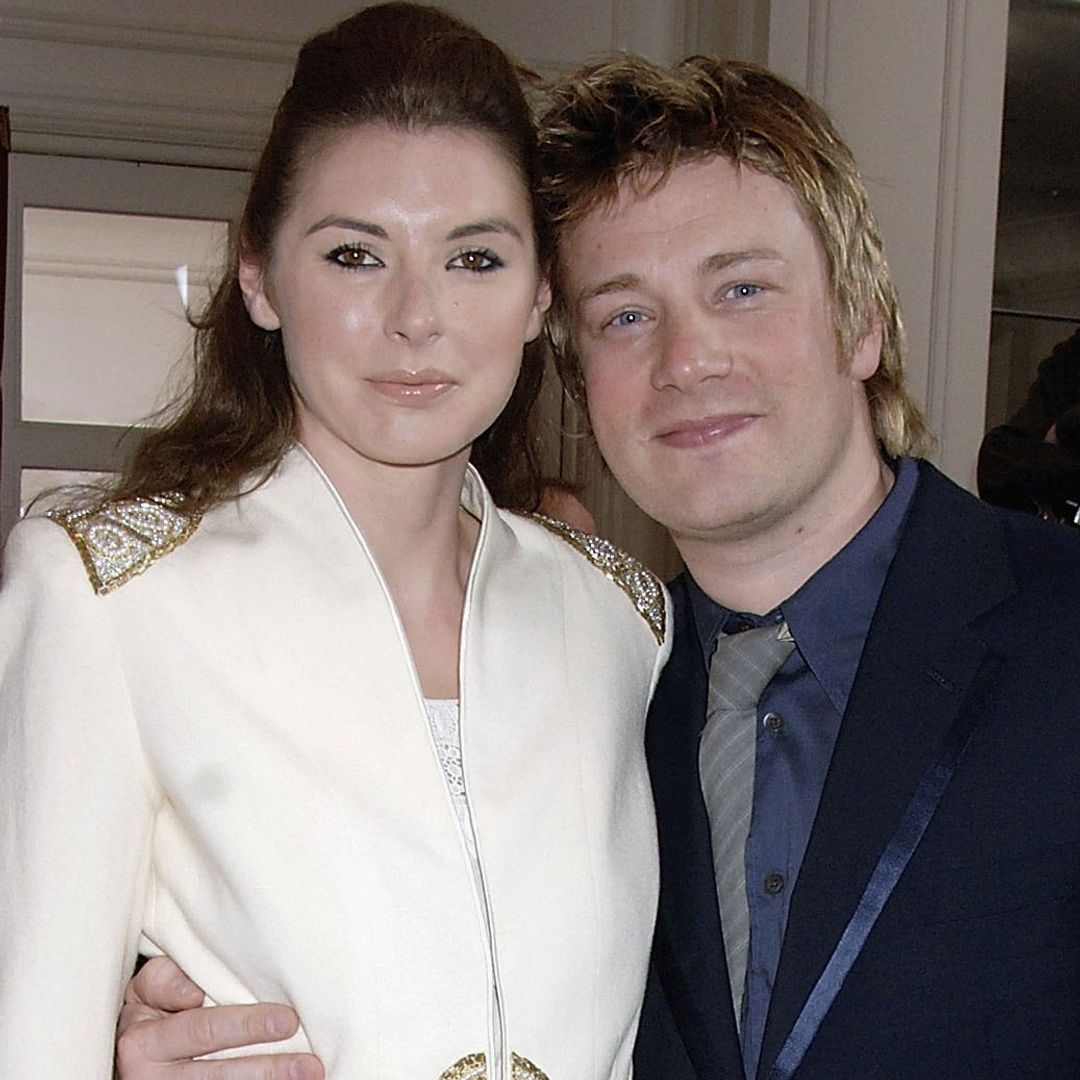 Jamie Oliver's fake Tiffany engagement ring wife Jools 'upgraded'