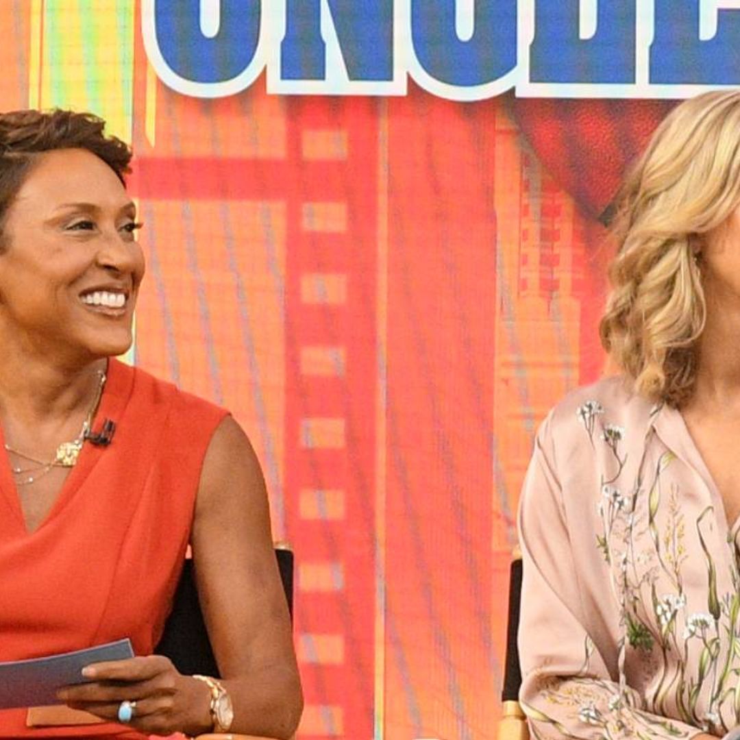 Robin Roberts and Lara Spencer wow fans with coordinating Valentine's Day outfits in new picture