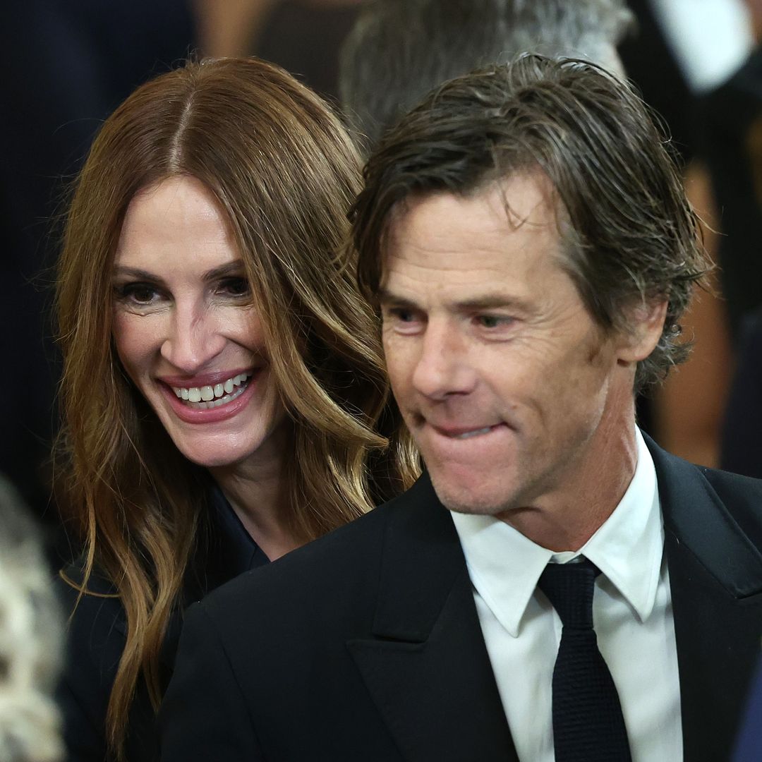 Julia Roberts breaks cover following viral video as she kisses husband Danny Moder in new photo
