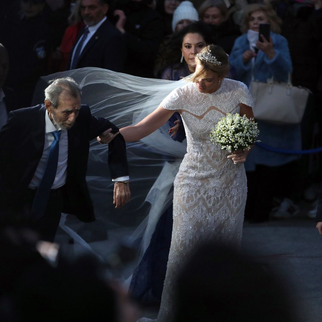 Prince Nikolaos and Chrysí Vardinogiánni marry in low-key winter ceremony