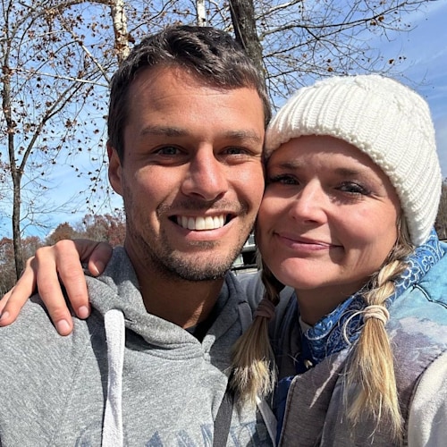 Miranda Lambert shares jaw-dropping throwback video as she counts down