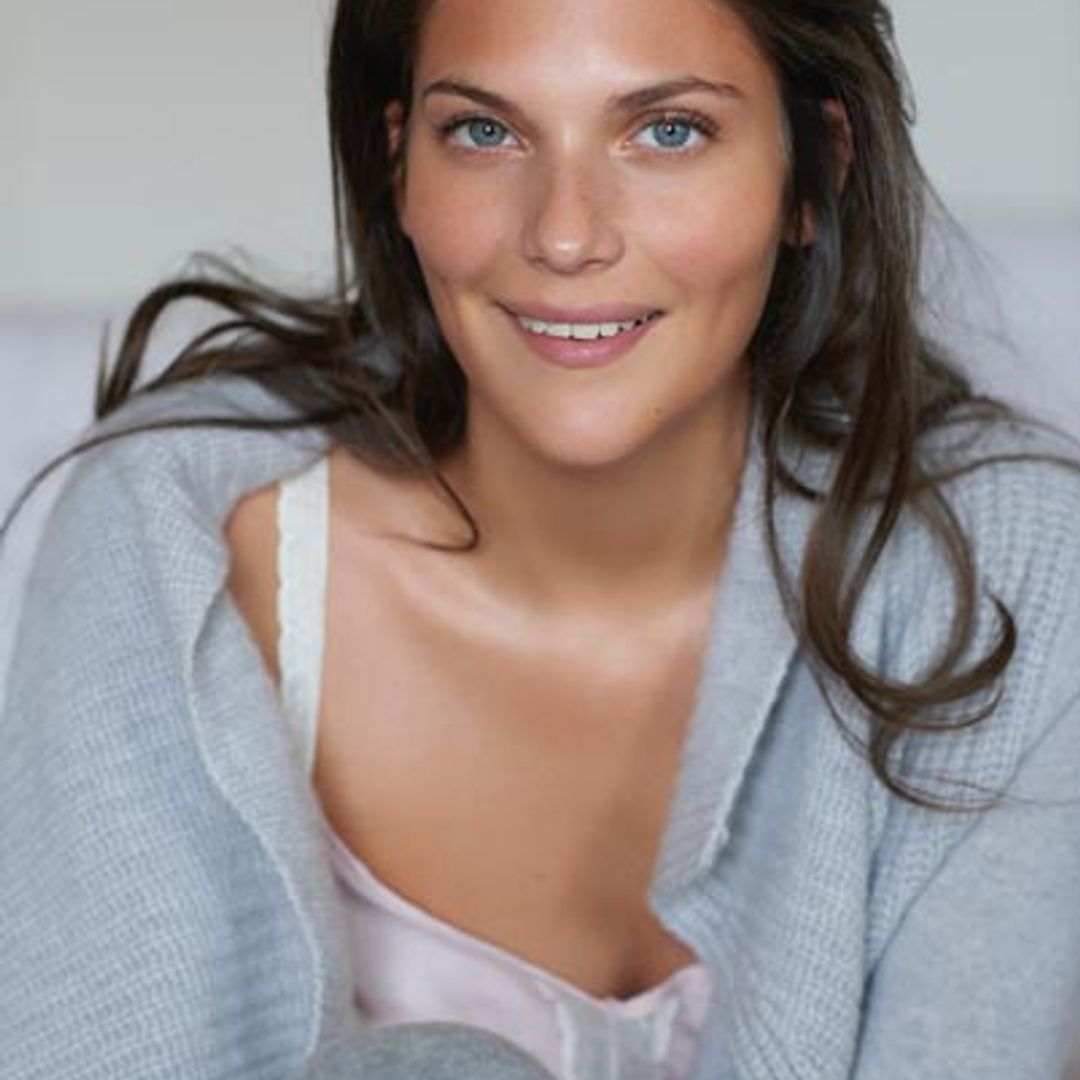 £25 off at Elemis with the new issue of HELLO! Fashion Monthly