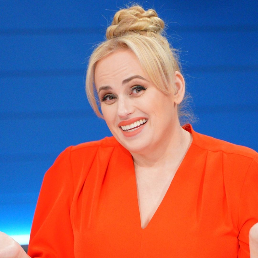 Rebel Wilson sends fans into overdrive with a twerking video for the books