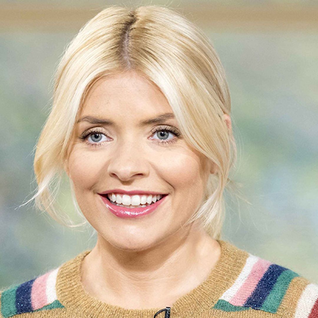 Holly Willoughby's £500 sexy leather skirt