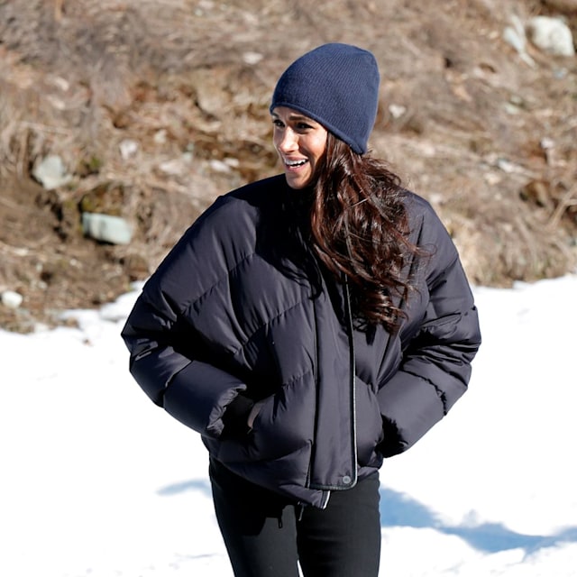 Meghan Markle wearing beanie hat in snow in Vancouver