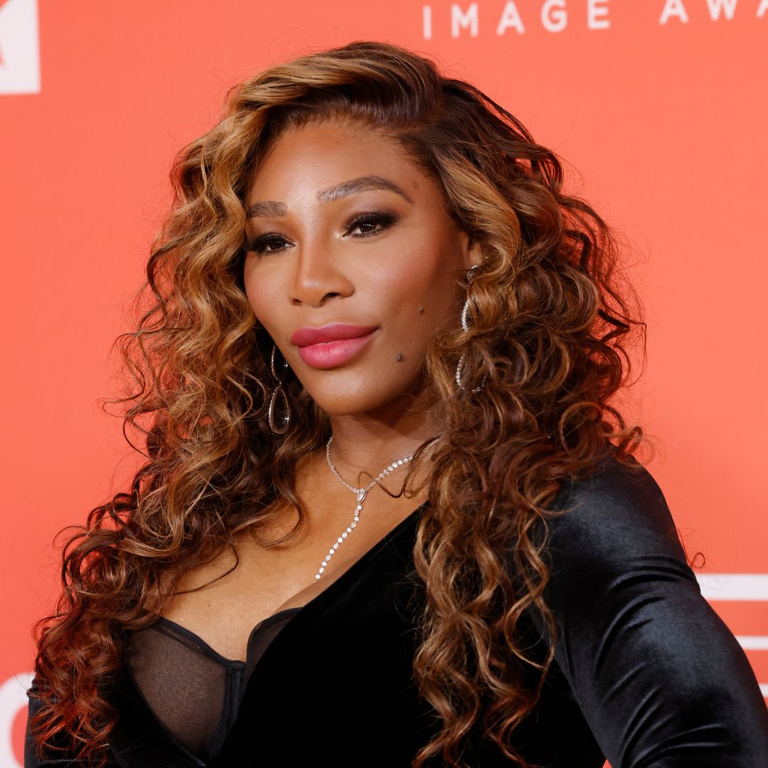 Serena Williams looks like a Gothic mermaid in unexpected sequin gown