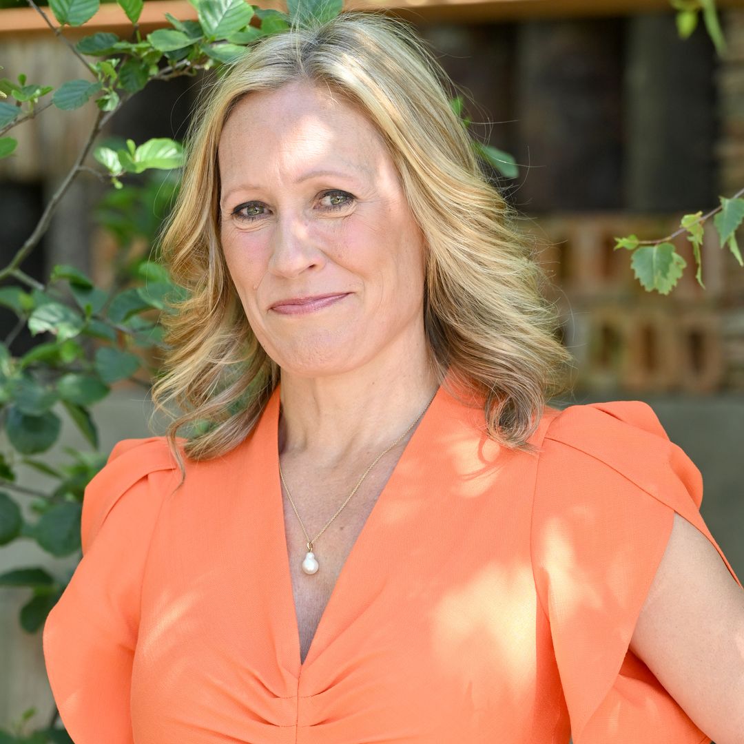 Sophie Raworth's ultra private life away from BBC cameras - including famous sister