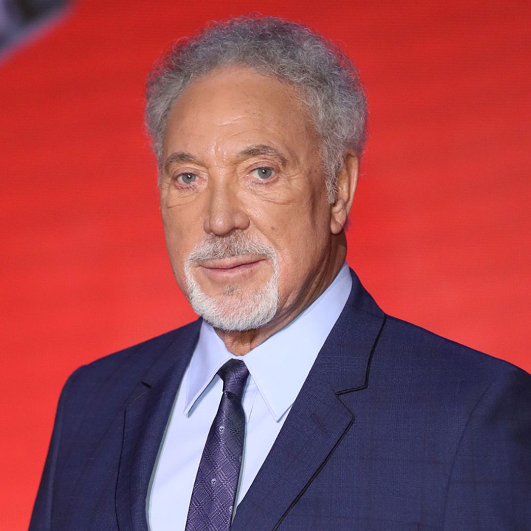 Sir Tom Jones shares personal never-before-seen photo – and sparks a big reaction
