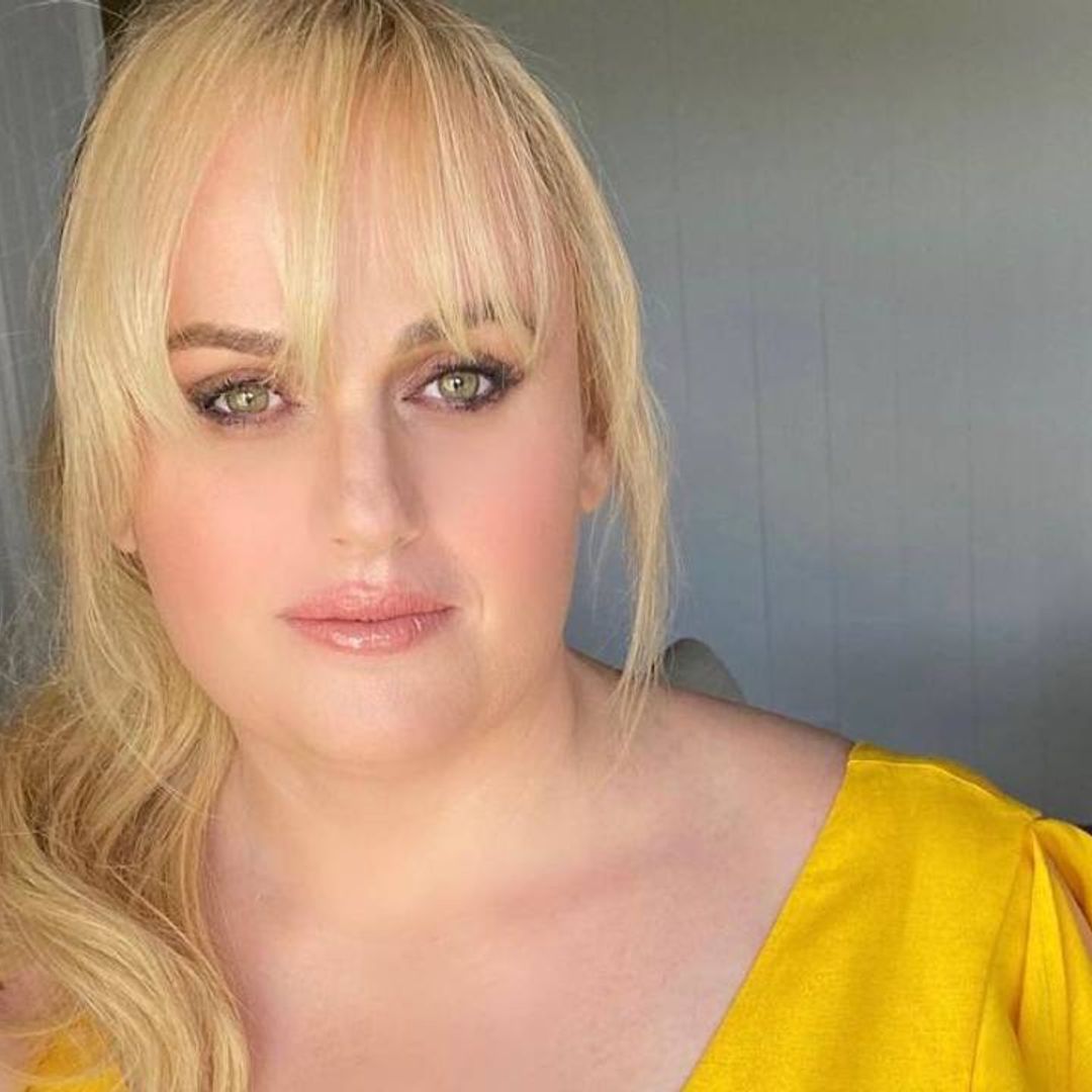 Rebel Wilson reveals stylish new look in crop top and leather leggings