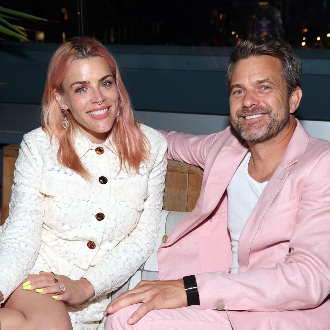 Inside Joshua Jackson and Busy Phillips' 'intimate and emotional' Dawson's Creek reunion