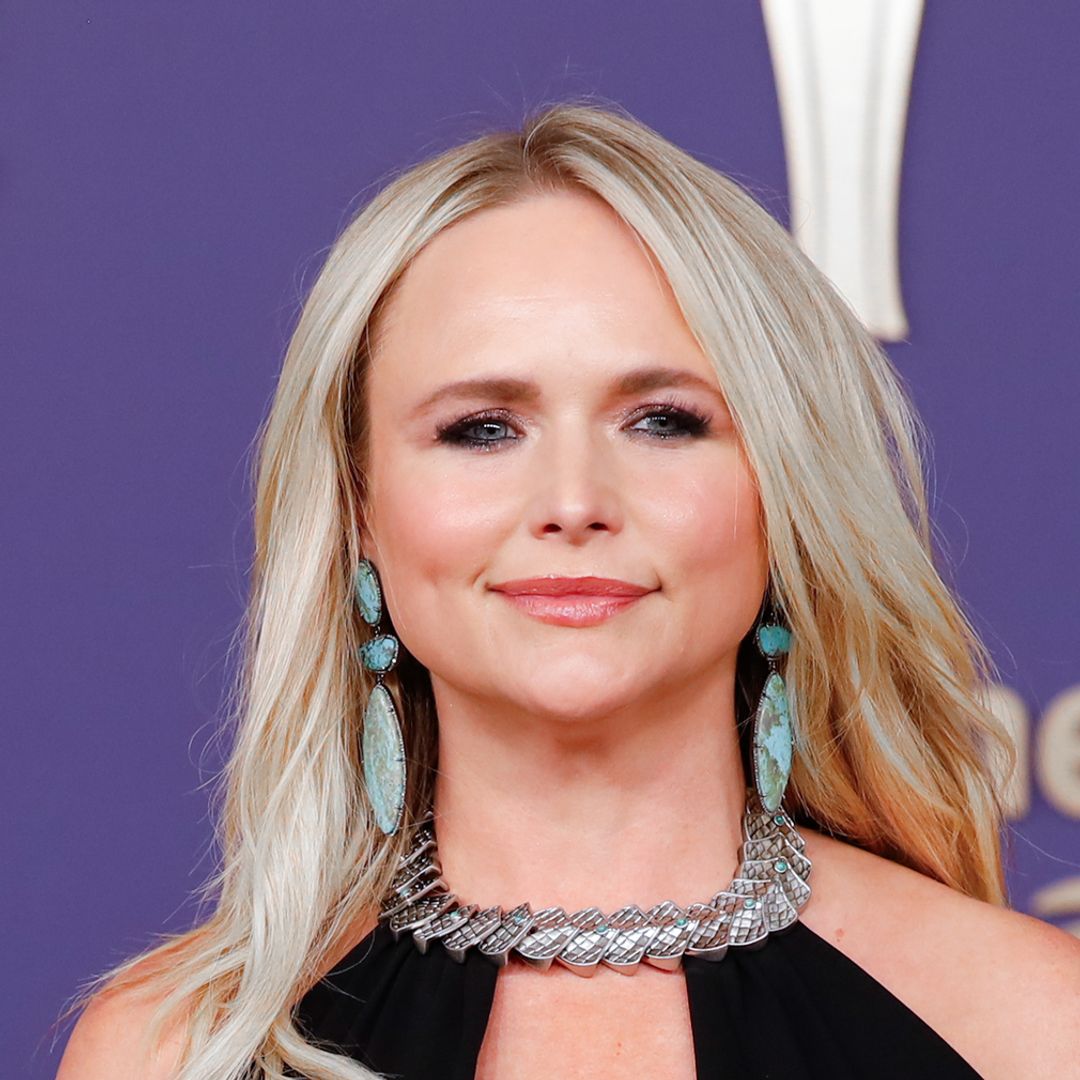 Miranda Lambert wows in figure-hugging tee and shorts 