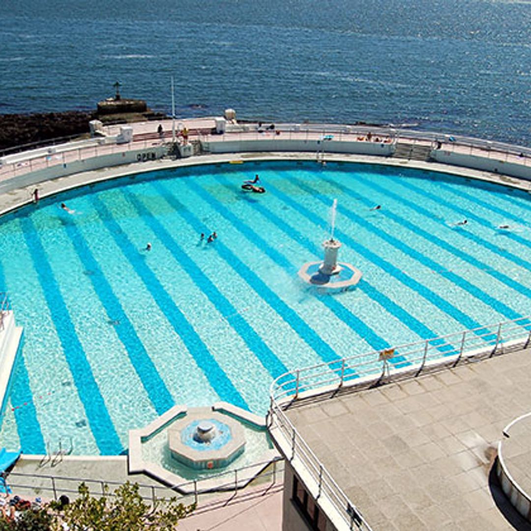 10 best outdoor swimming pools you can visit this spring