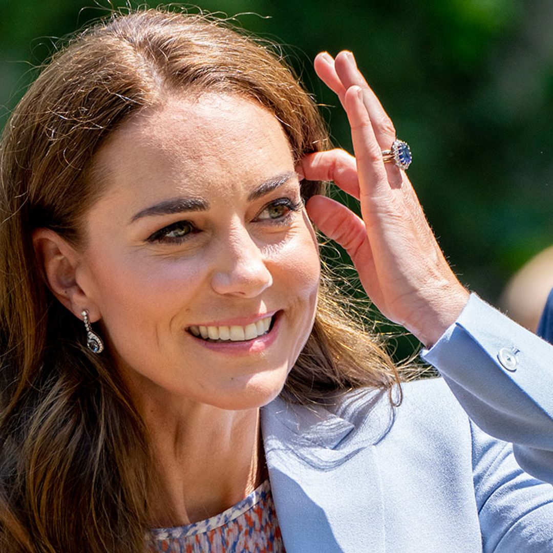 Kate Middleton's nod to the Queen in new portrait we bet you missed
