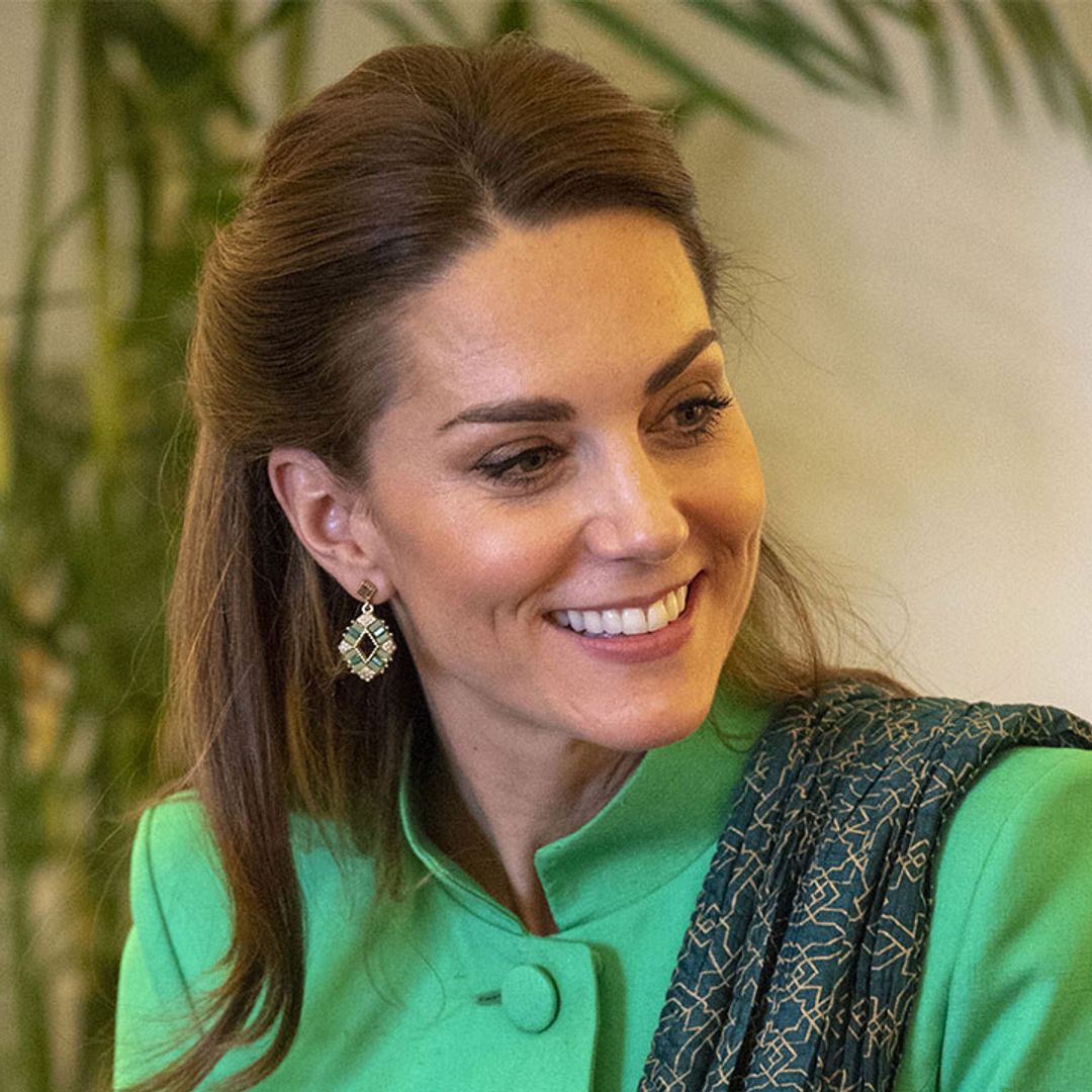 Kate Middleton is dreamy in Pakistan's national colour - and a fancy new hair 'do
