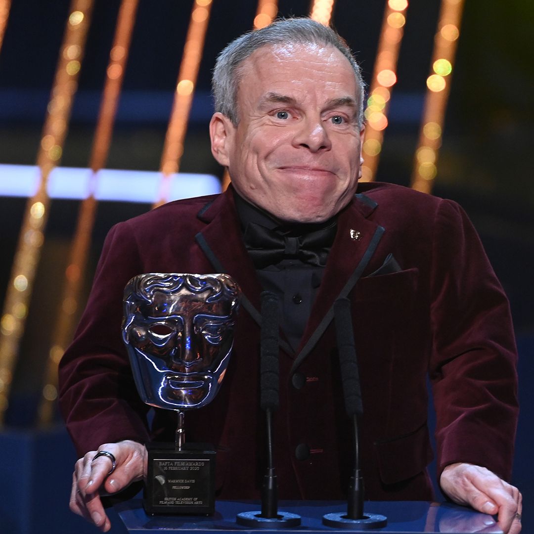 Warwick Davis overcome with emotion for late wife amid major milestone