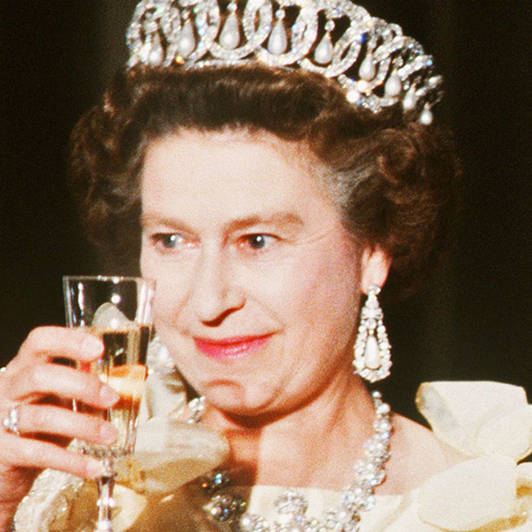 What does The Queen drink at Christmas? Her favourite tipple revealed