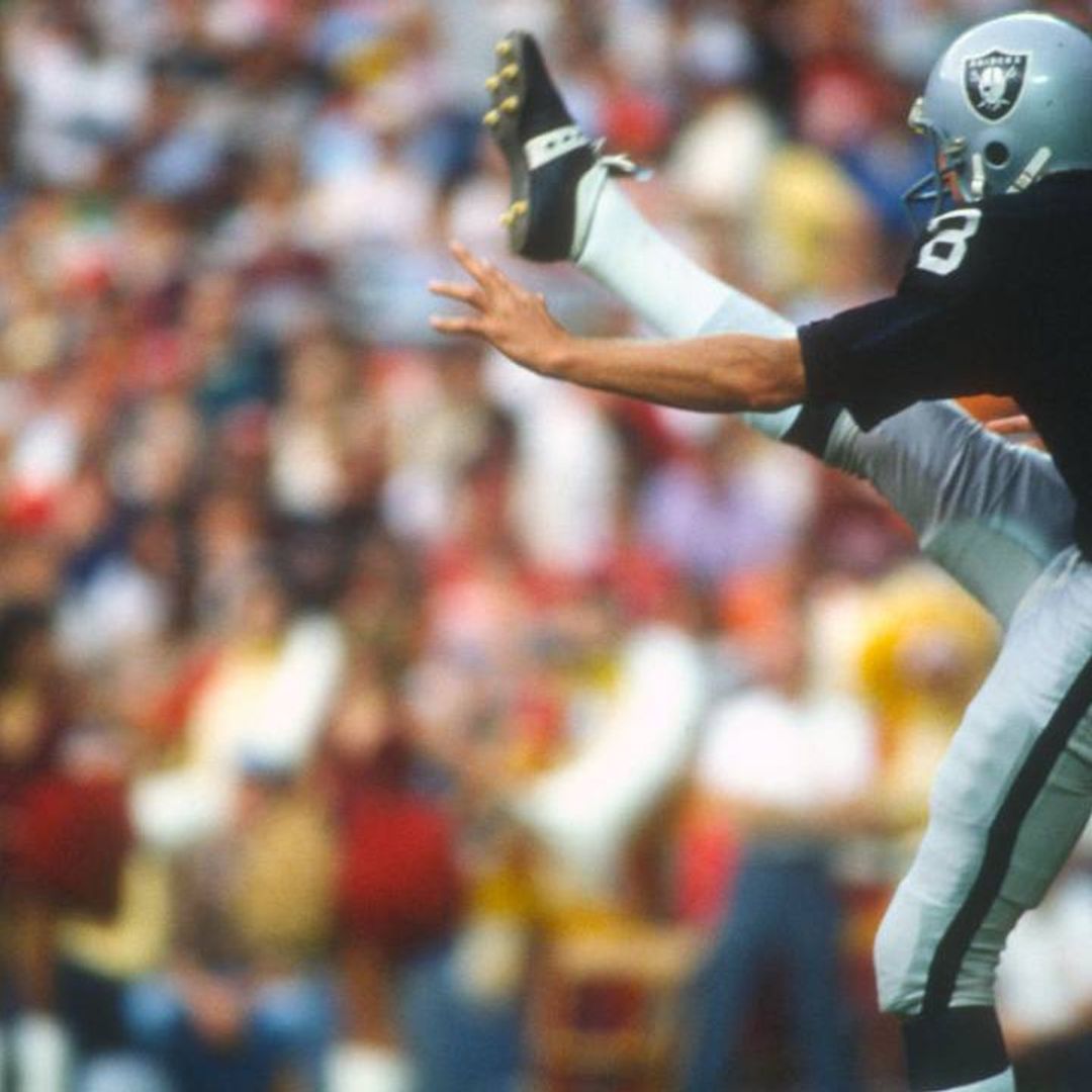 NFL legend Ray Guy dies at the age of 72 after lengthy illness