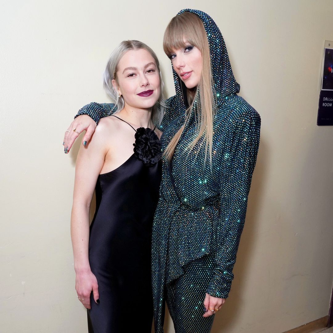 Taylor Swift shows Phoebe Bridgers her symbolic Catbird necklace - and Swifties are rushing to shop it