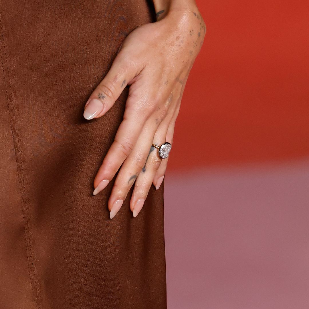 Zoe Kravitz's engagement ring