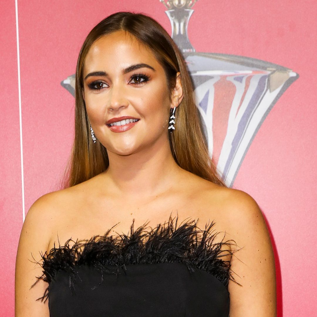 Jacqueline Jossa surprises with bold blonde hair transformation - and it's totally gorgeous