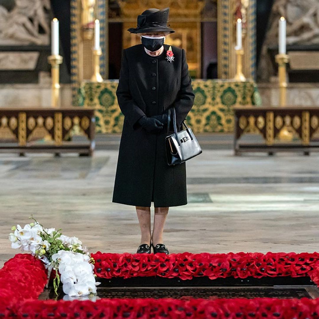 The Queen wears face mask in public for the first time at Westminster Abbey