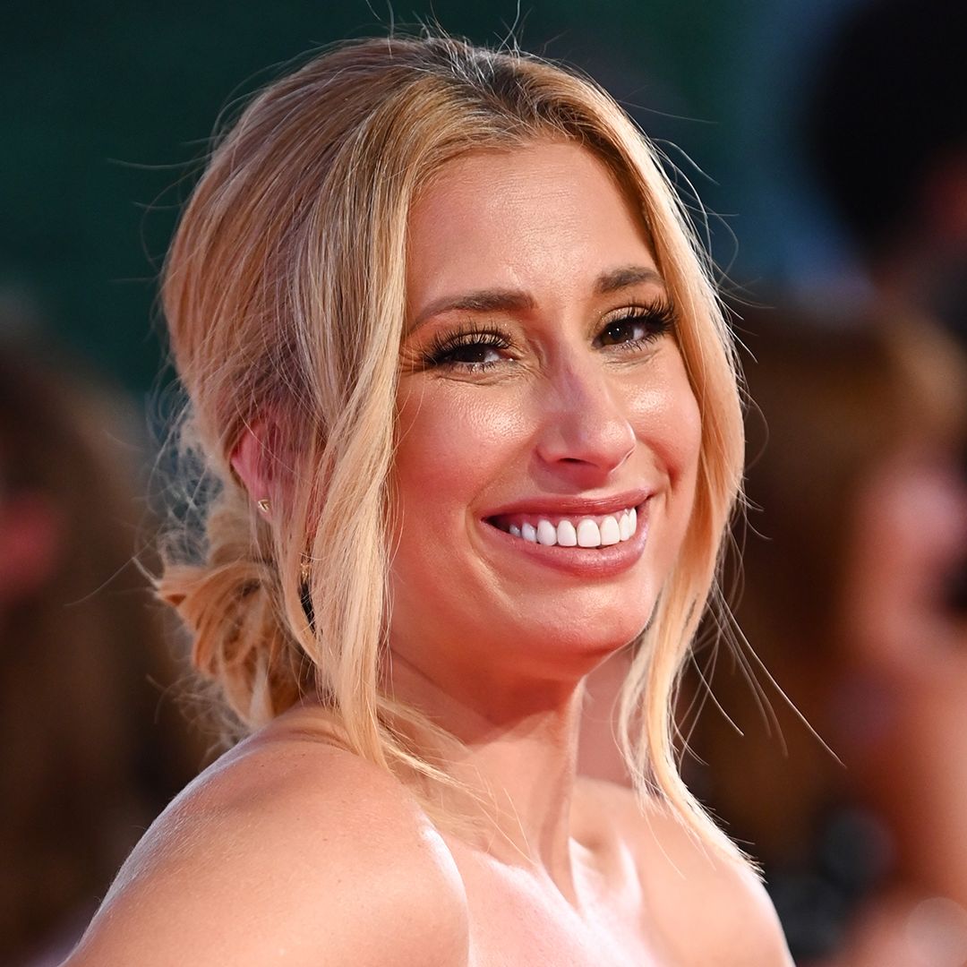 Stacey Solomon shows off toned midriff in crop top following health overhaul