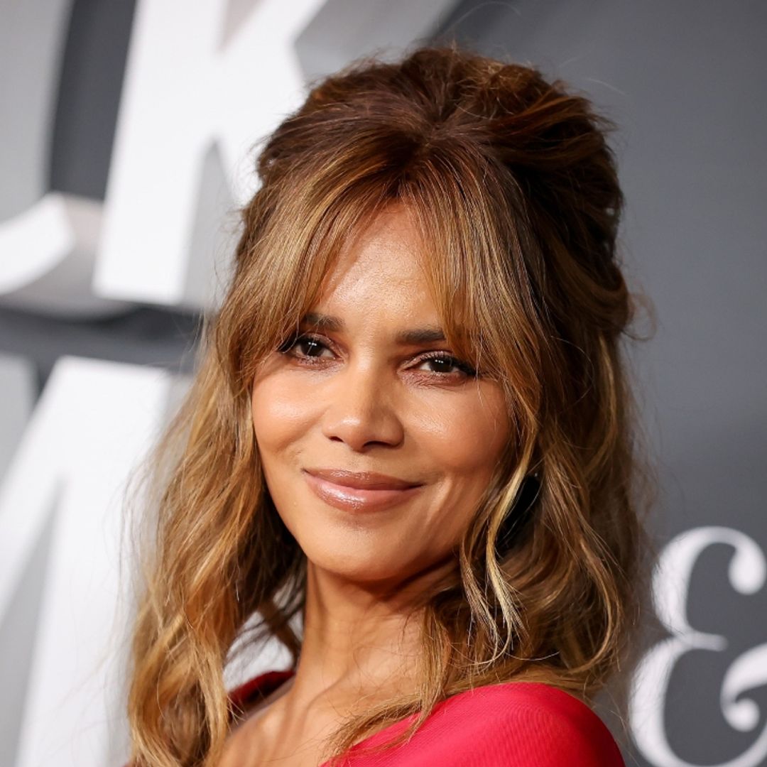 Halle Berry's bold new Cleopatra-inspired look has fans doing a double take