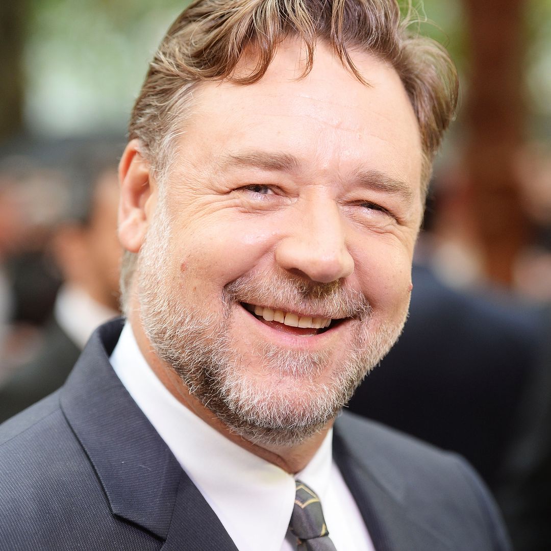 Russell Crowe unveils dramatic weight loss in latest outing