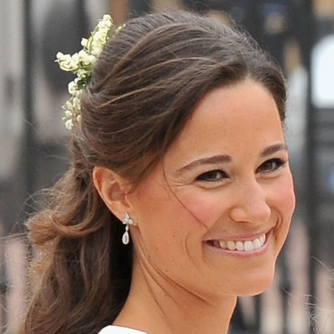 Pippa Middleton's ladylike mini skirt is ideal for heatwave dressing