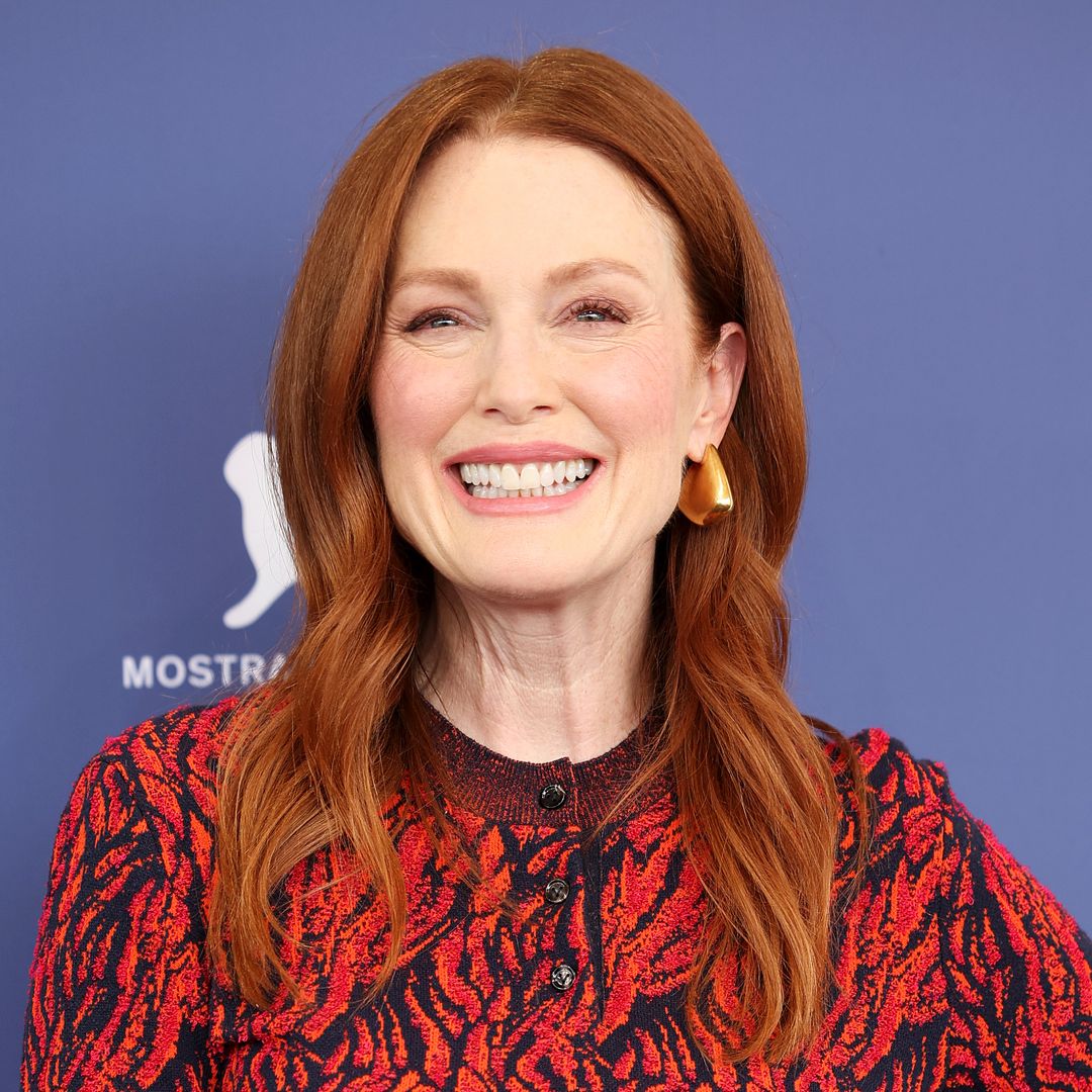Julianne Moore's makeup-free bikini photo at 64 unites fans